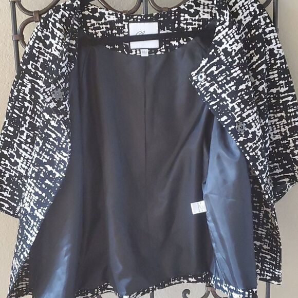 SOLD!! CHAUS Abstract Jacket - Size 10 - Picture 4 of 6